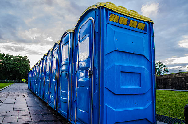 Affordable portable toilet rental in Vander, NC